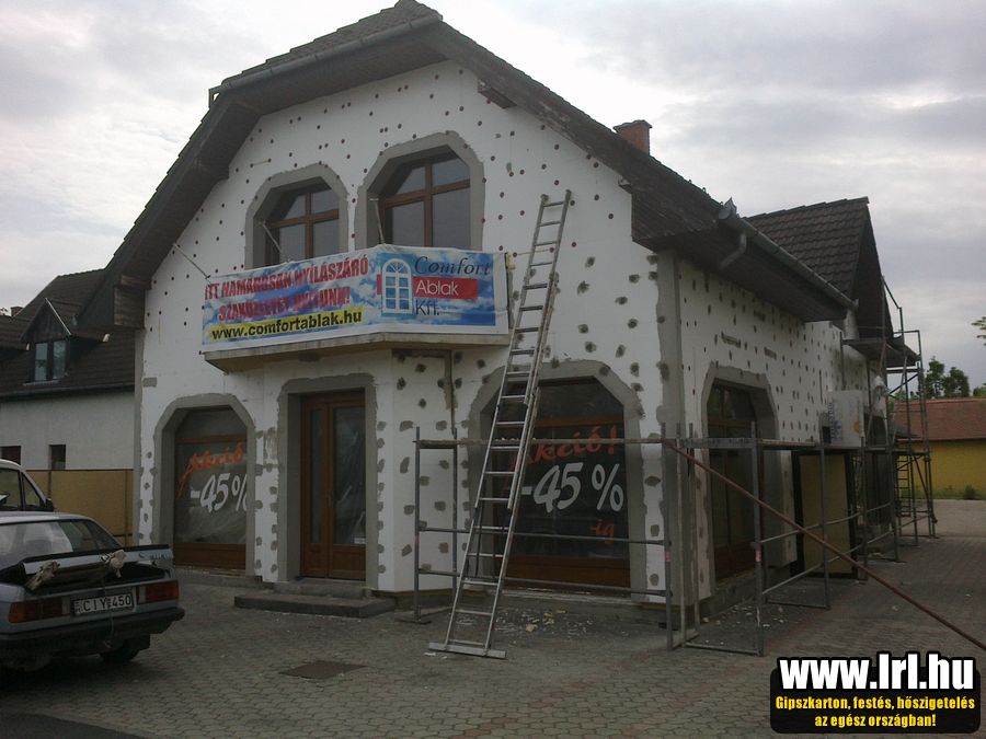 Gipszkartonozás, hőszigetelés, festés 13 Gipszkartonozás, hőszigetelés, festés 13