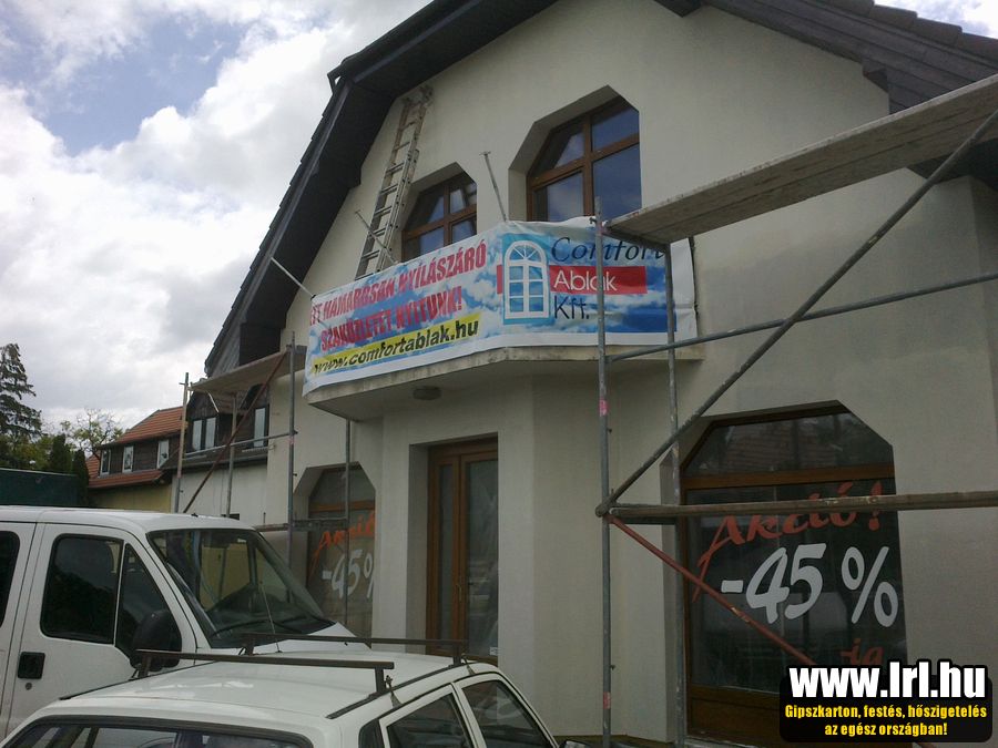 Gipszkartonozás, hőszigetelés, festés 17 Gipszkartonozás, hőszigetelés, festés 17